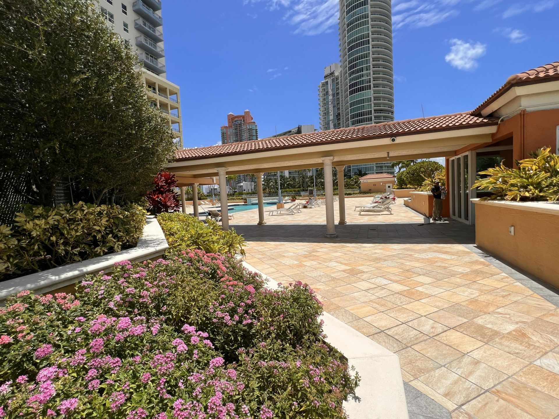 90 Alton Road, Unit 2110, Miami Beach, FL 33139 Photo