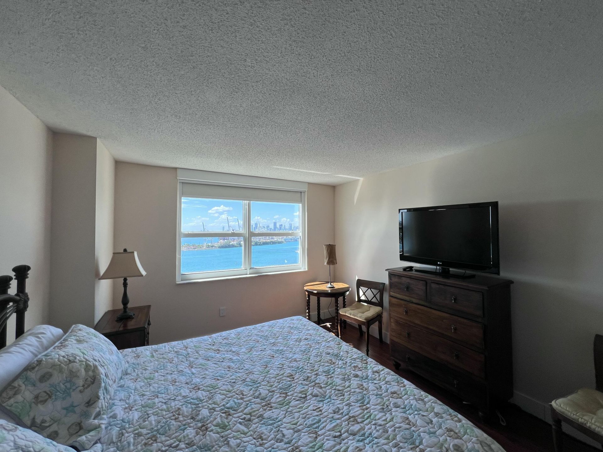 90 Alton Road, Unit 2110, Miami Beach, FL 33139 Photo