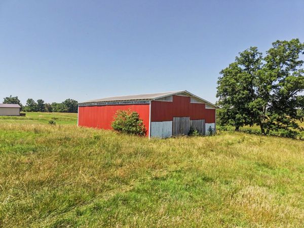 5223 Galen Rd , Lafayette, TN 37083