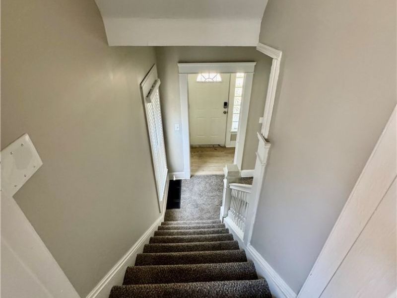 10818 Bryant Avenue, Cleveland, OH 44108 Photo 12