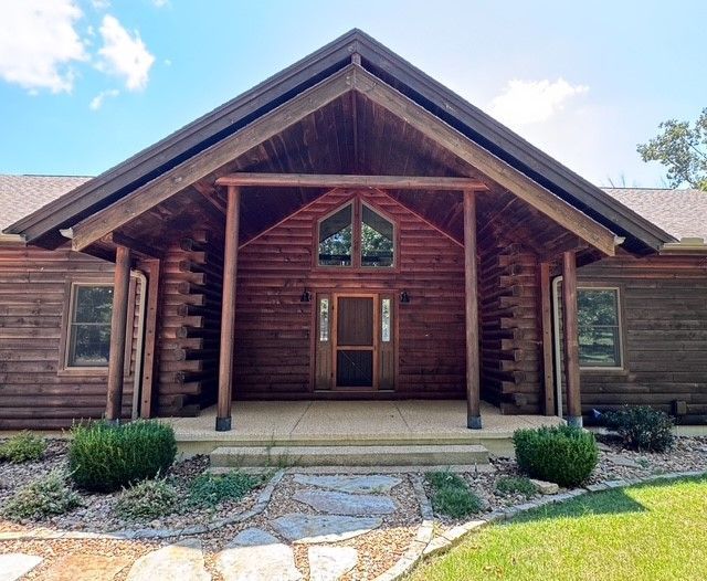 706 Blackjack Trail, Mountain Home, AR 72653 Main Photo