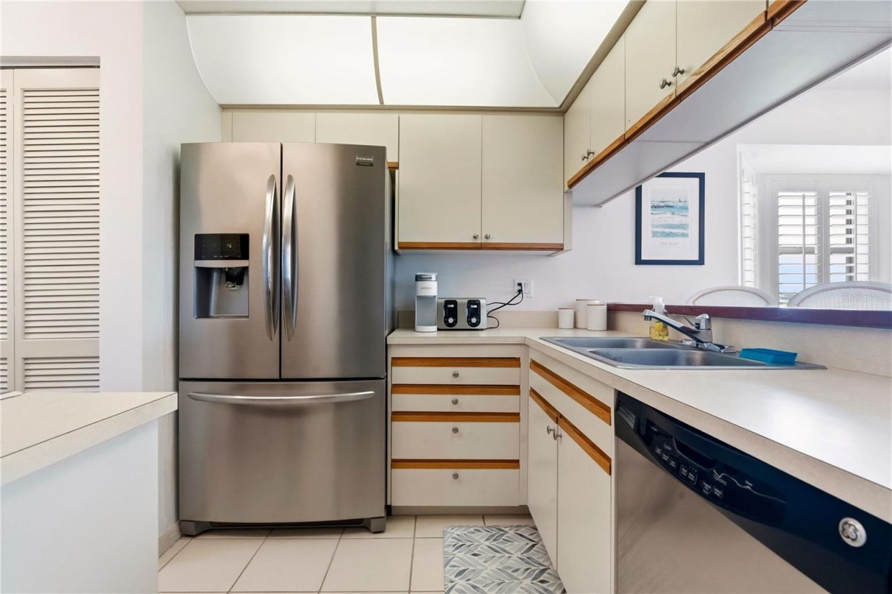 460 Bouchelle Drive, Unit 101, New Smyrna Beach, FL 32169 Photo