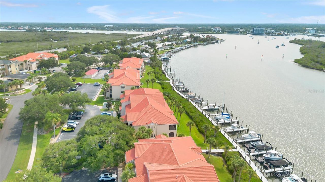 460 Bouchelle Drive, Unit 101, New Smyrna Beach, FL 32169 Photo