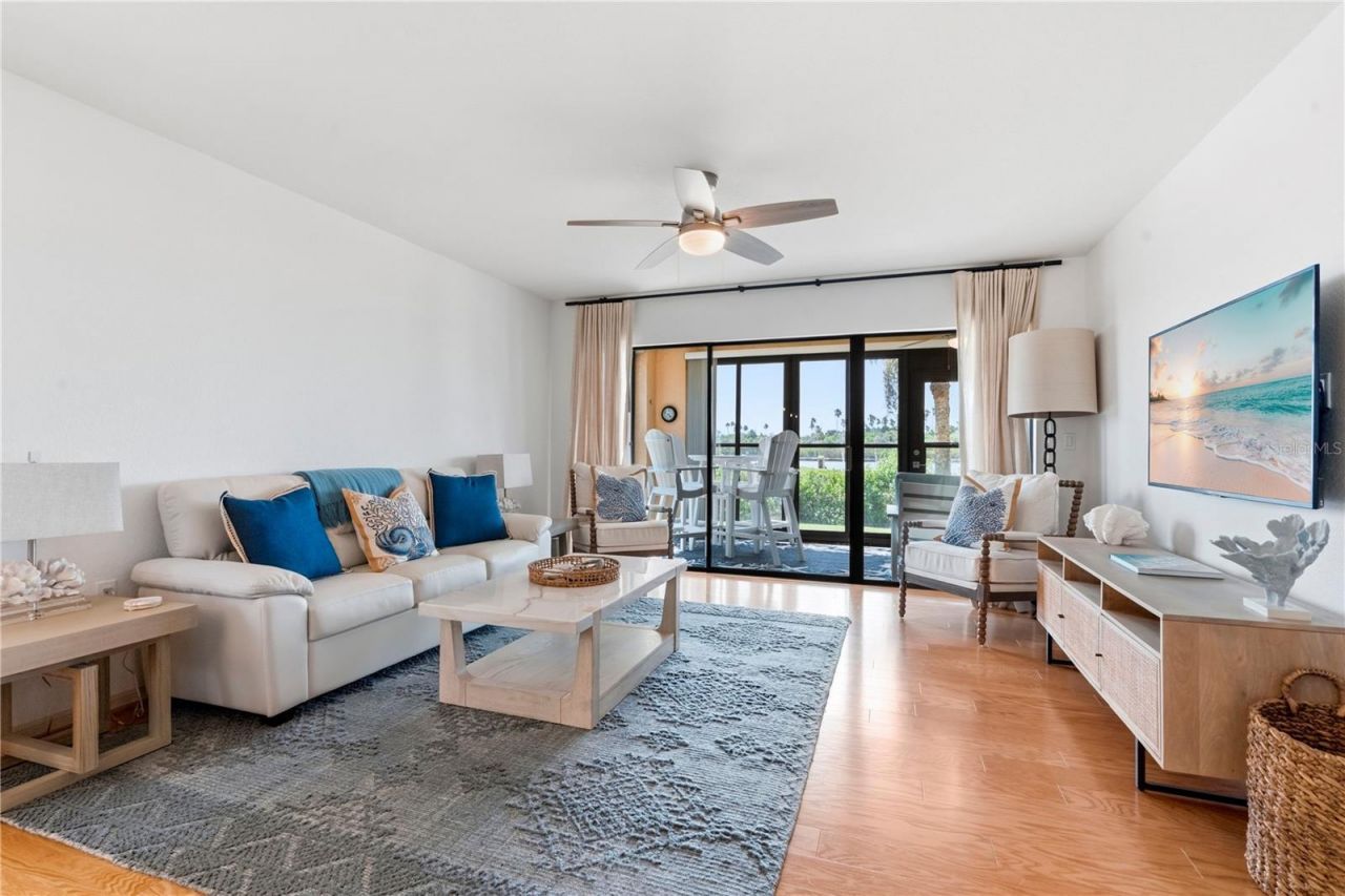 460 Bouchelle Drive, Unit 101, New Smyrna Beach, FL 32169 Photo