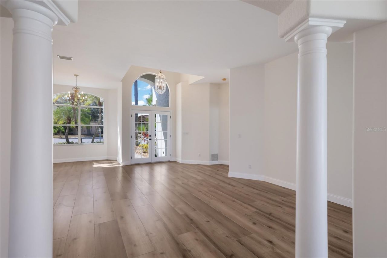 7111 41st Lane E, Sarasota, FL 34243 Photo