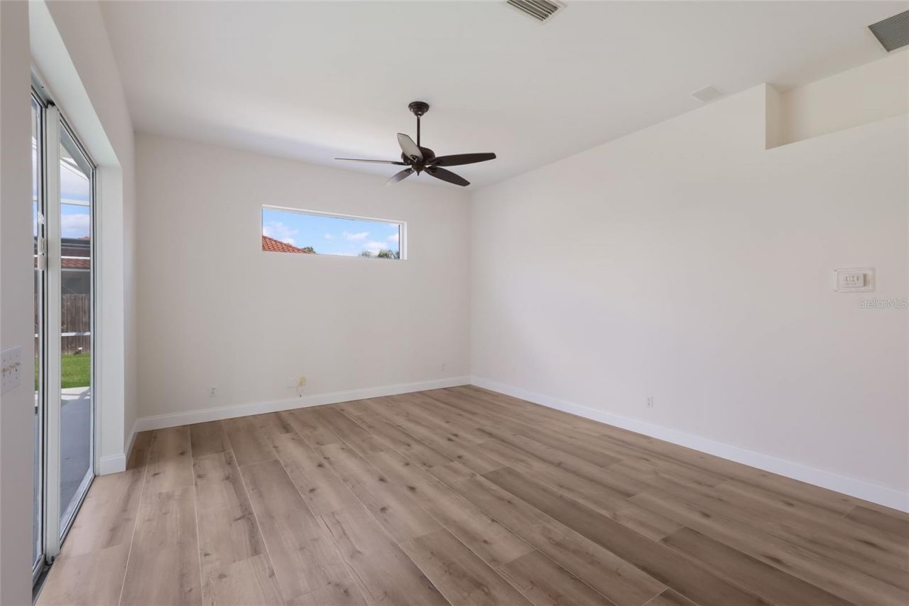 7111 41st Lane E, Sarasota, FL 34243 Photo
