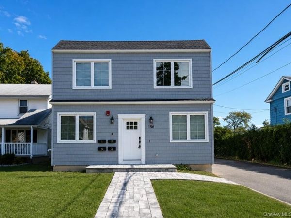 156 Jefferson Avenue , Unit 1, Roslyn Heights, NY 11577