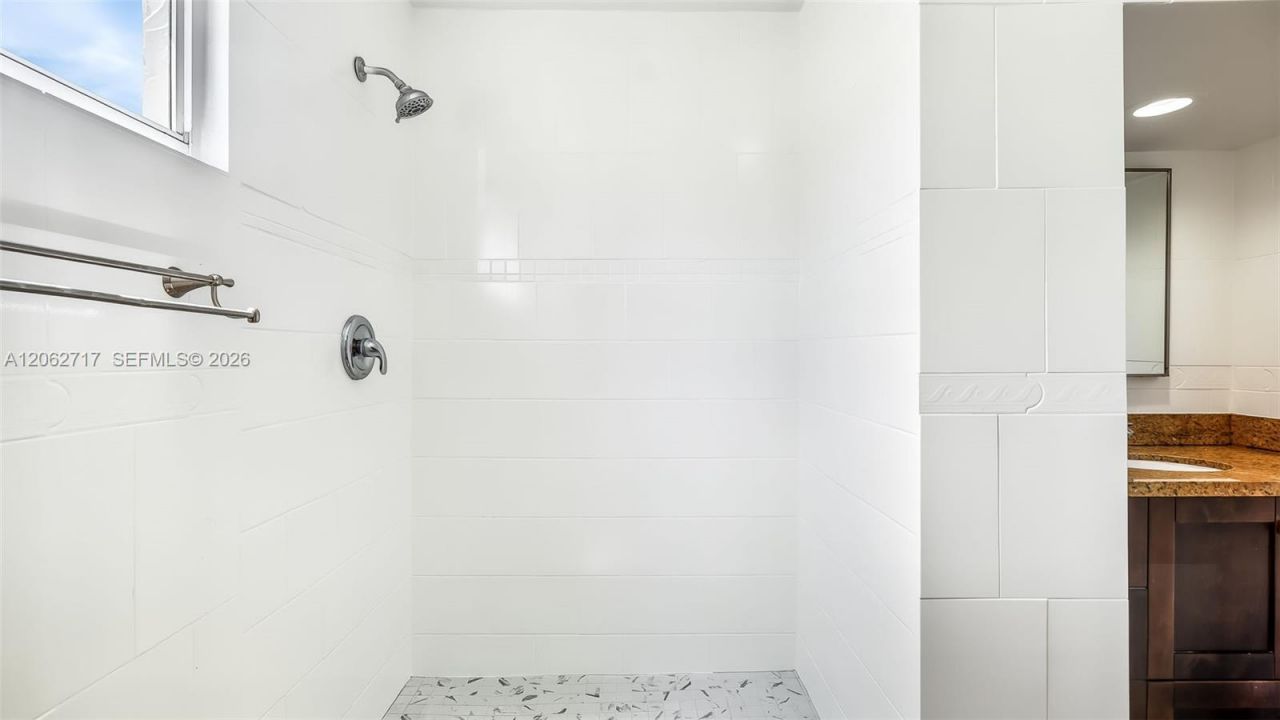 117 E 10th St , Hialeah, FL 33010 Photo