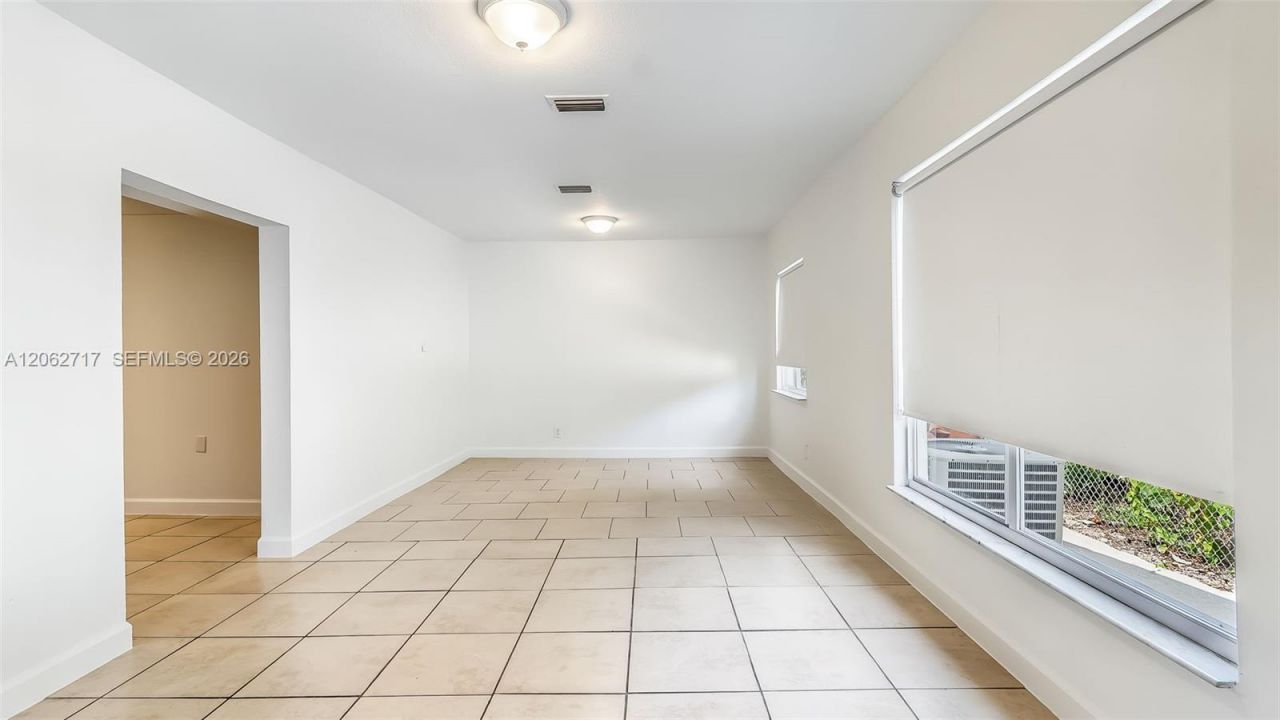 117 E 10th St , Hialeah, FL 33010 Photo