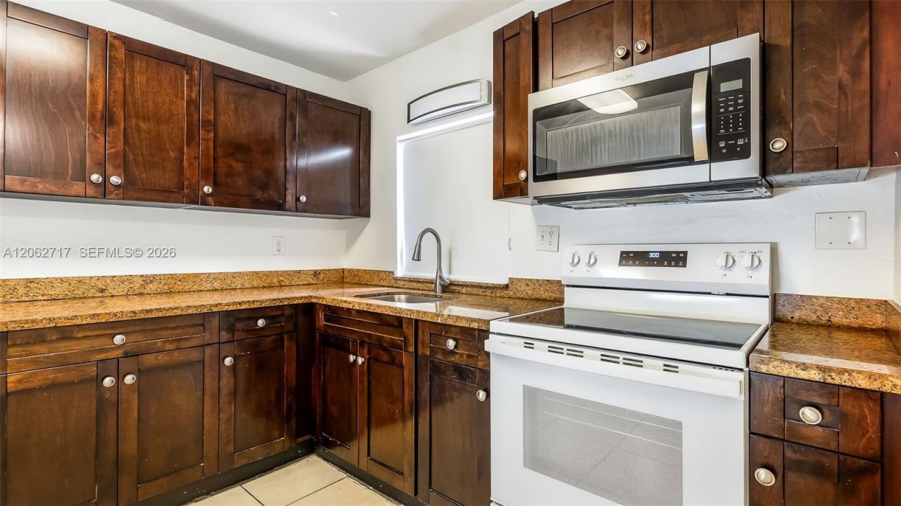 117 E 10th St , Hialeah, FL 33010 Photo