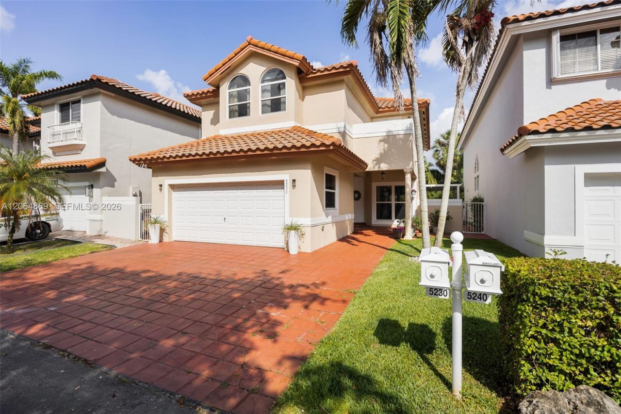 5230 NW 104th Ct , Doral, FL 33178 Photo