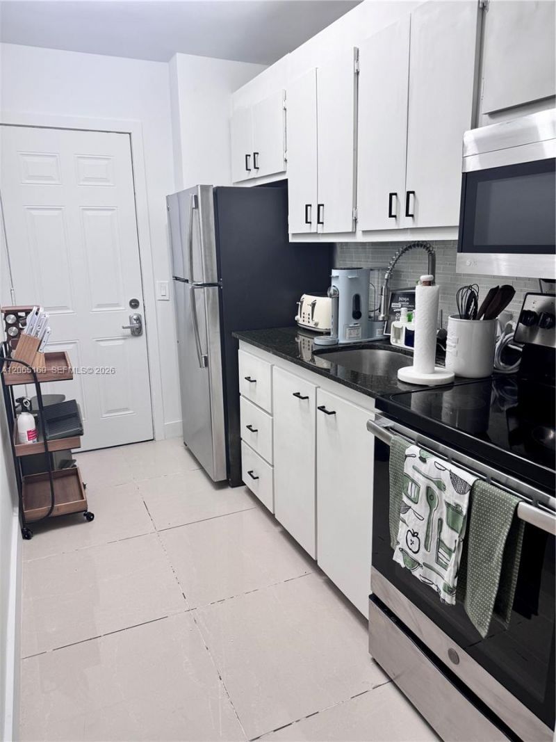 7904 West Dr , Unit 608, North Bay Village, FL 33141 Photo