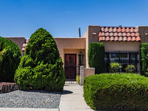 8506 Chambers Place NE, Albuquerque, NM 87111