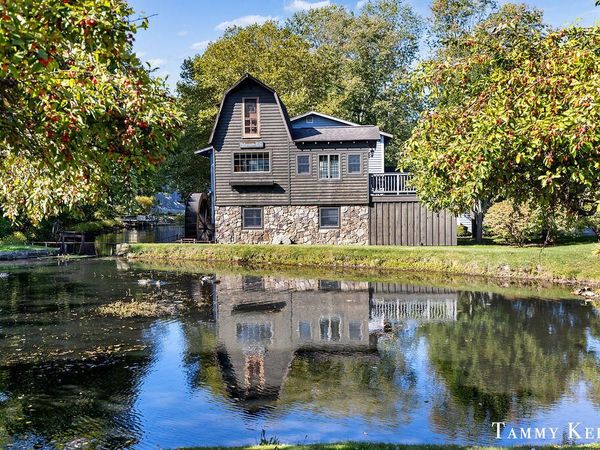 844 Holland Street, Saugatuck, MI 49453