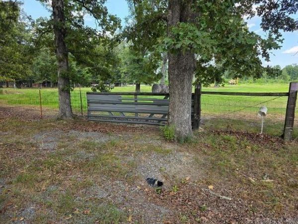 000 Mercury Drive , Jacksonville, AR 72076