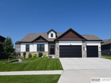 11010 N 169 Street, Bennington, NE 68007