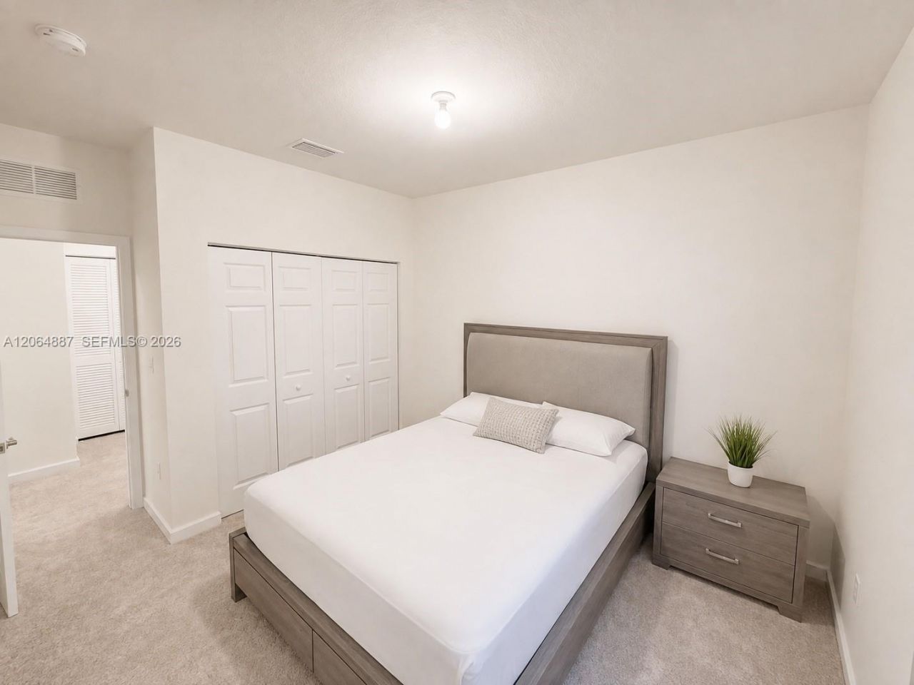 10614 W 35th Ln, Hialeah, FL 33018 Photo