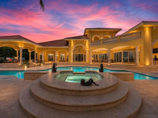 9245 SW 93rd Ave , Miami, FL 33176