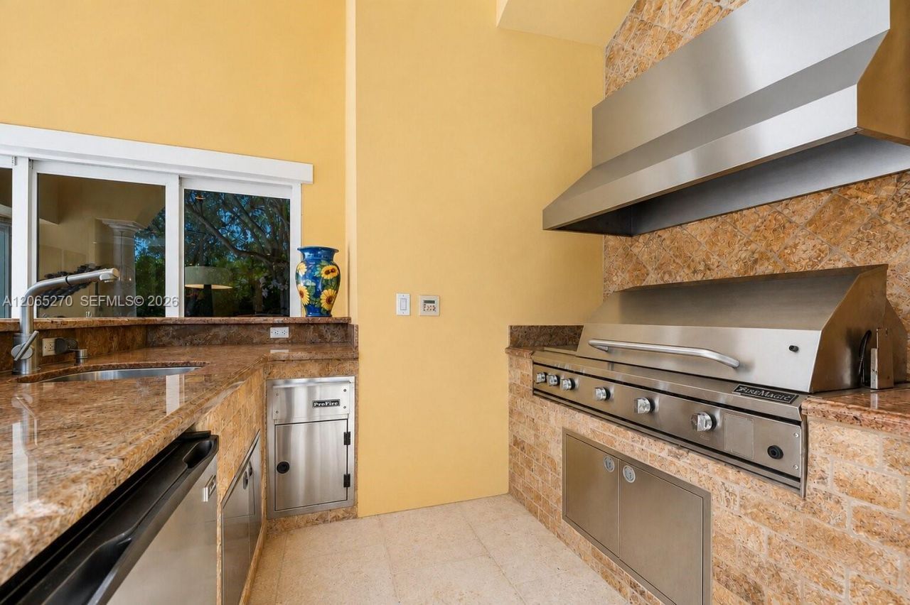9245 SW 93rd Ave , Miami, FL 33176 Photo