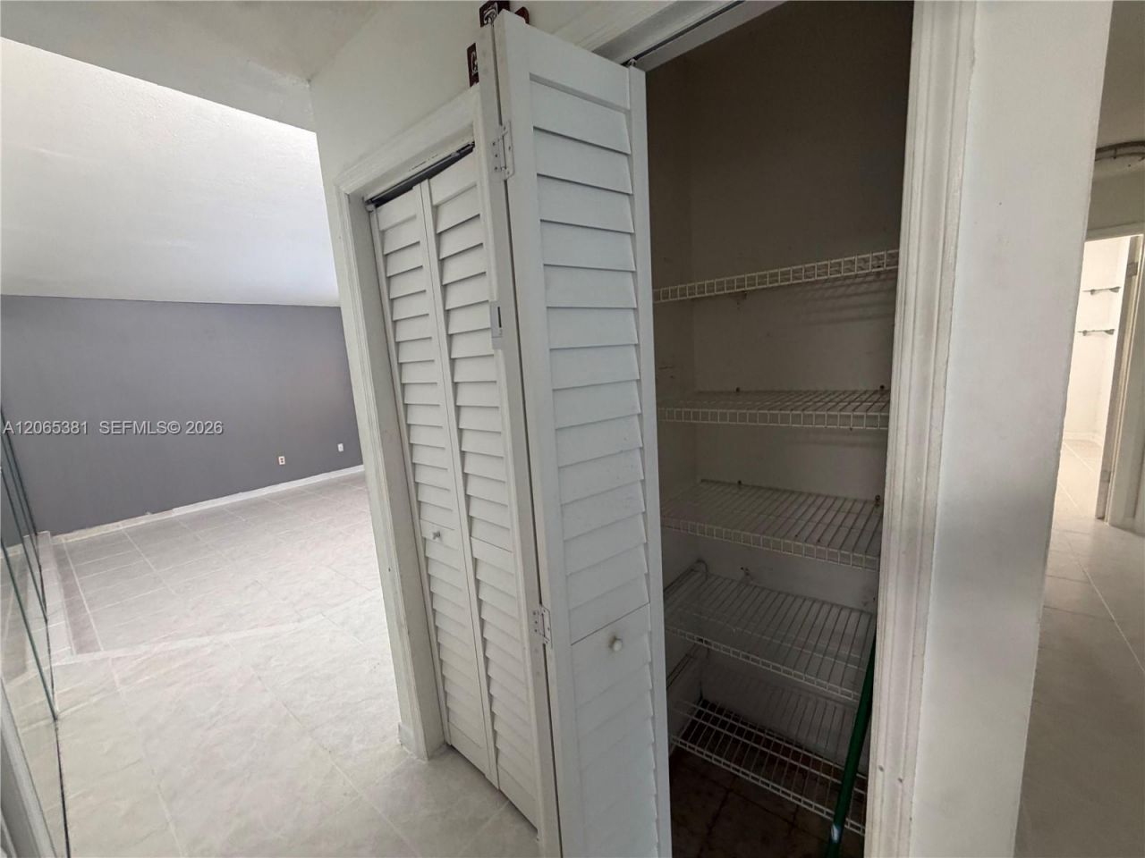 Please Call For Address, Miami, FL 33165 Photo