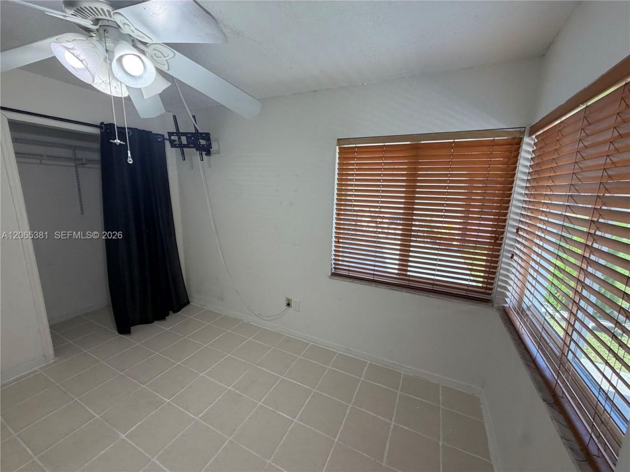 Please Call For Address, Miami, FL 33165 Photo