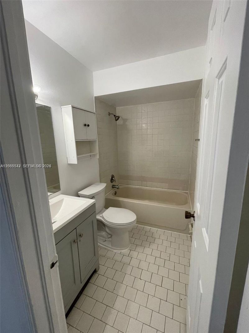 Please Call For Address, Unit 415, West Palm Beach, FL 33415 Photo