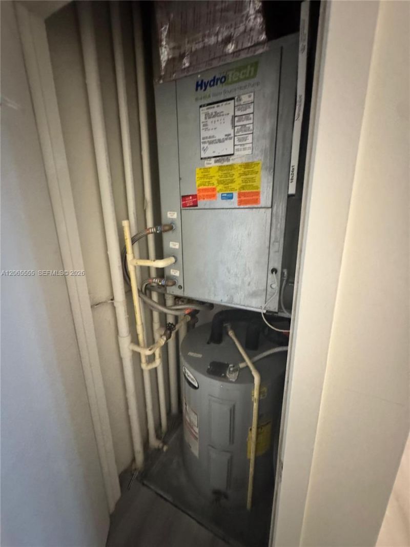 1010 SW 2nd Ave, Unit 607, Miami, FL 33130 Photo