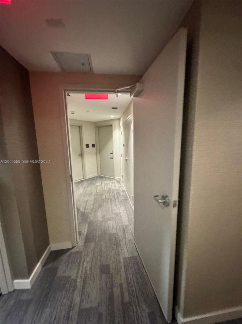 1010 SW 2nd Ave, Unit 607, Miami, FL 33130 Photo