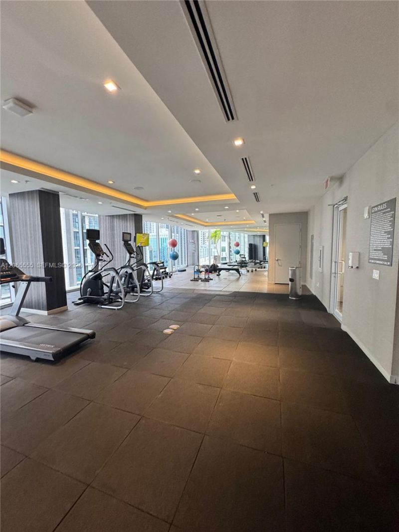 1010 SW 2nd Ave, Unit 607, Miami, FL 33130 Photo