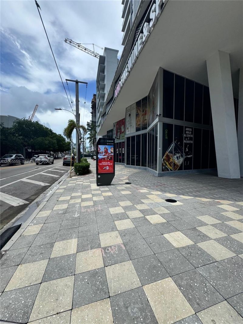 1010 SW 2nd Ave, Unit 607, Miami, FL 33130 Photo