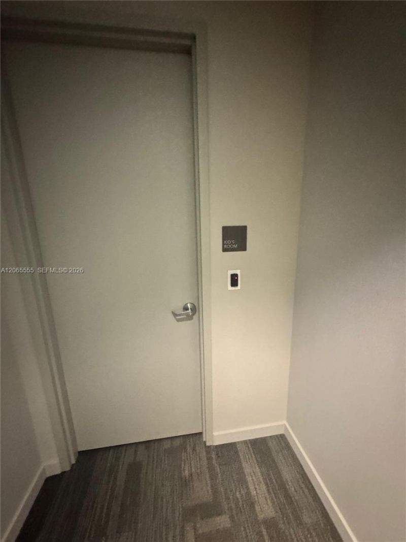 1010 SW 2nd Ave, Unit 607, Miami, FL 33130 Photo