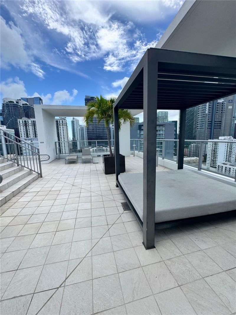1010 SW 2nd Ave, Unit 607, Miami, FL 33130 Photo