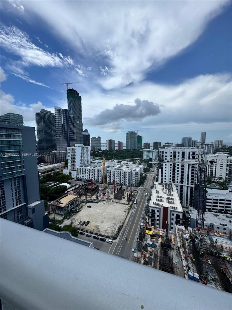 1010 SW 2nd Ave, Unit 607, Miami, FL 33130 Photo