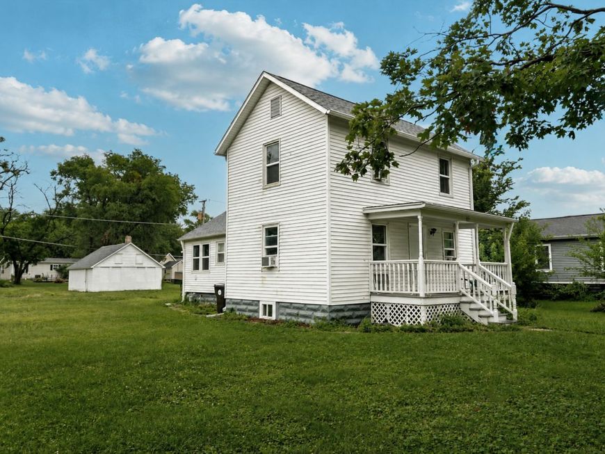 Main Photo