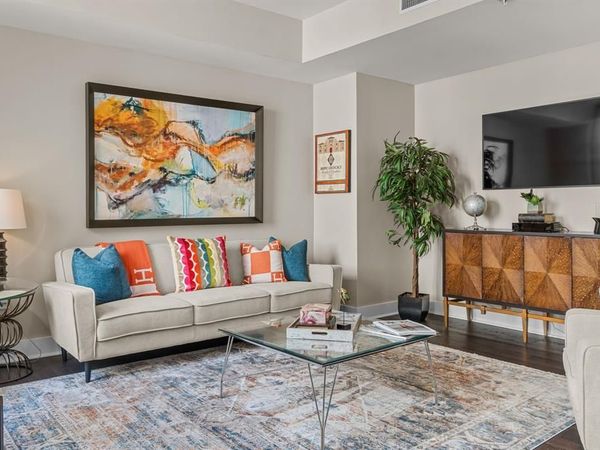 411 W 7th Street, Unit 302, Fort Worth, TX 76102