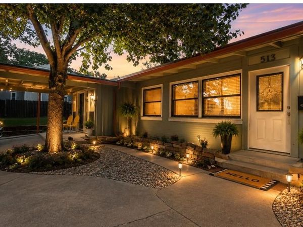 513 W Easy Street, Sherman, TX 75092