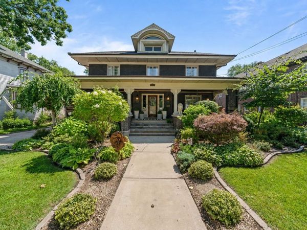 708 Seminary Street, ROCKFORD, IL 61104