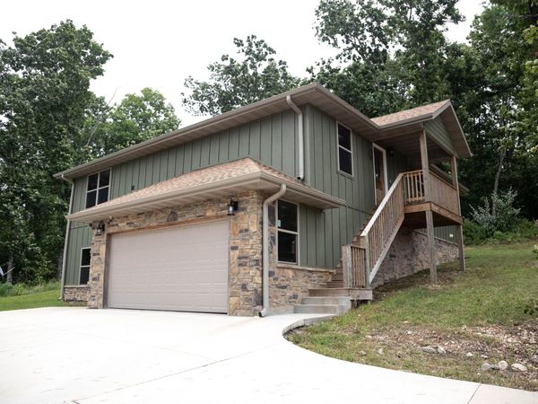 207 Juniper Avenue , Cabool, MO 65689