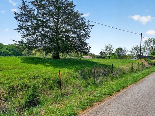 515 Jericho Rd , Unit 3, Quebeck, TN 38579