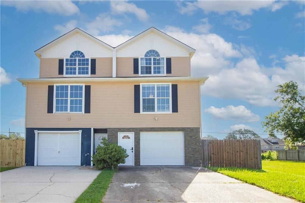 67 CARRIAGE Lane  Destrehan, LA 