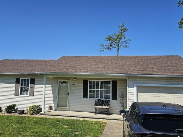 104 Waterford Drive , Glasgow, KY 42141