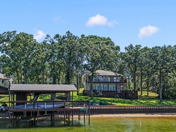 5366 Point LaVista, Malakoff, TX 75148