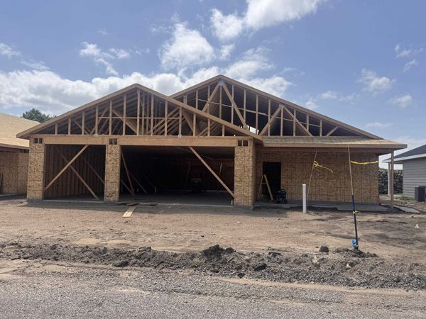 3622 Pinewood Drive , Spirit Lake, IA 51360