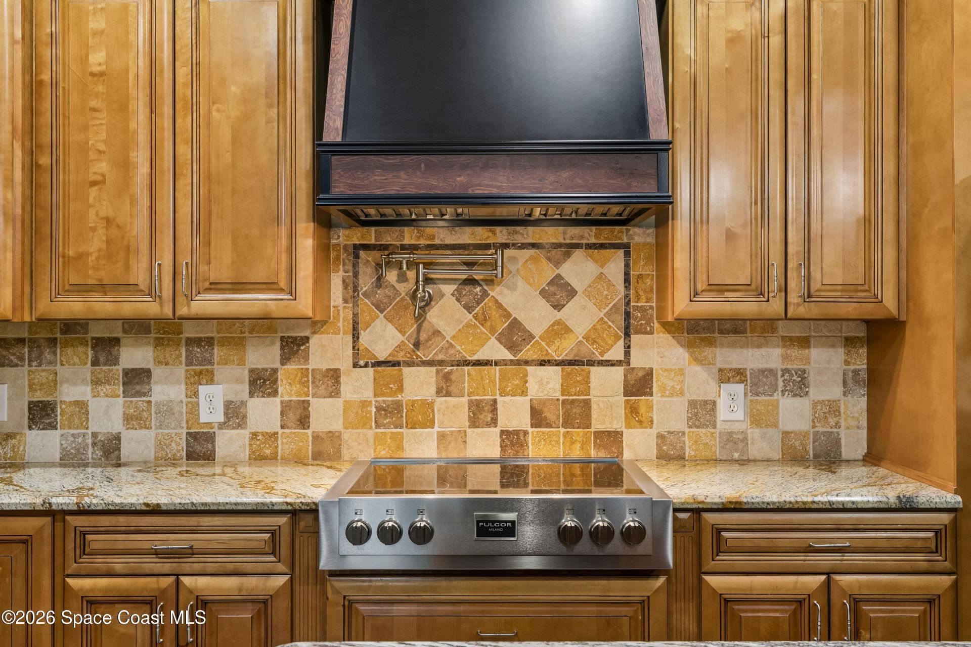 949 N Indian River Drive, Cocoa, FL 32922 Photo