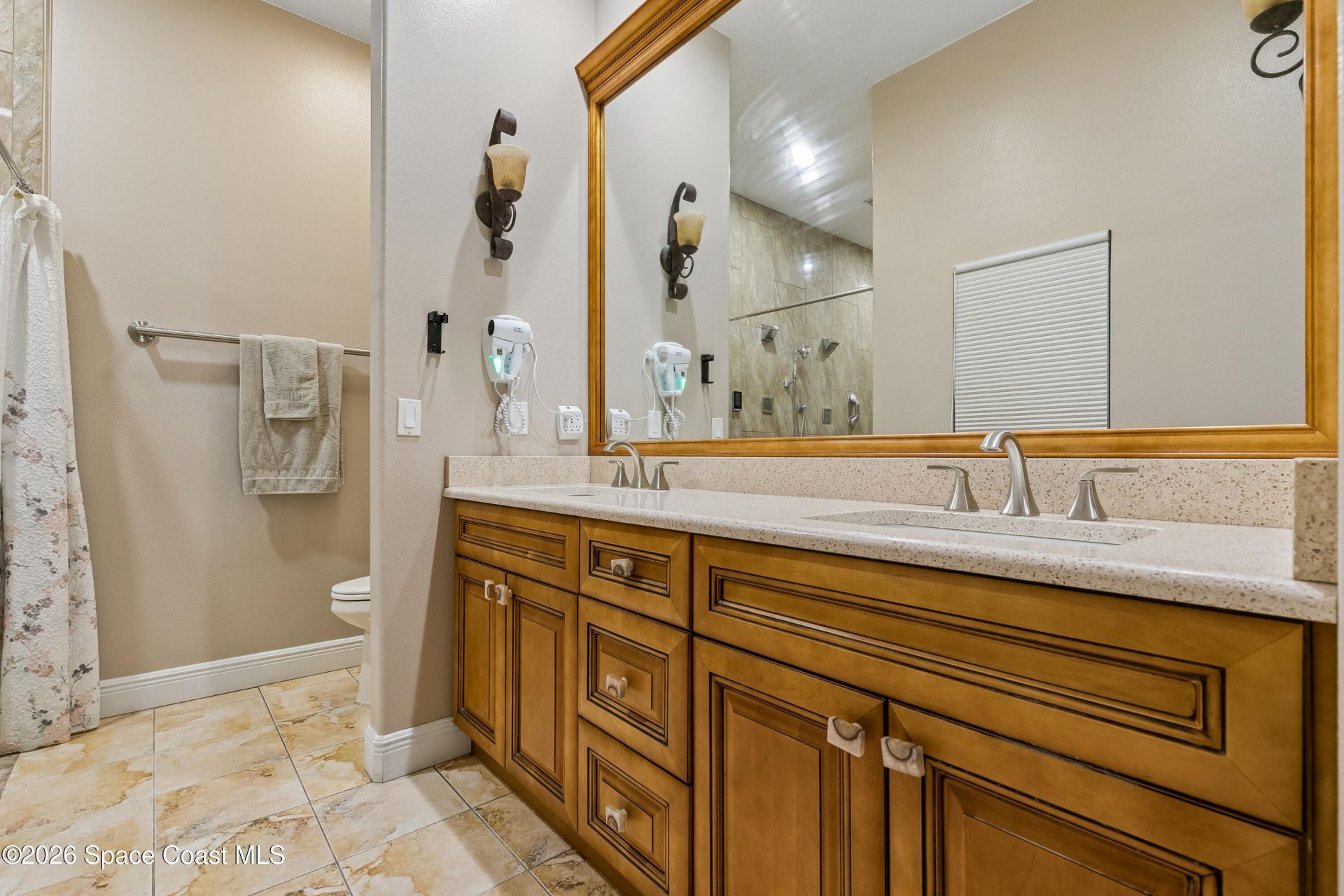 949 N Indian River Drive, Cocoa, FL 32922 Photo