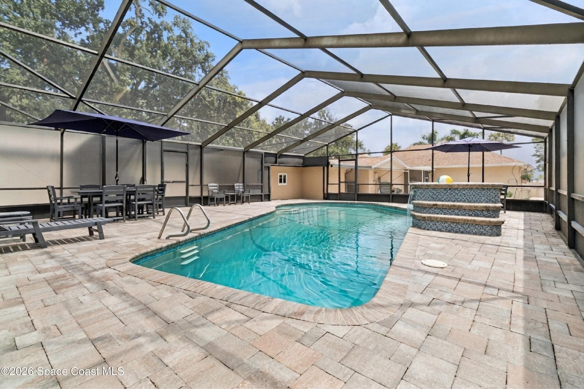 949 N Indian River Drive, Cocoa, FL 32922 Photo