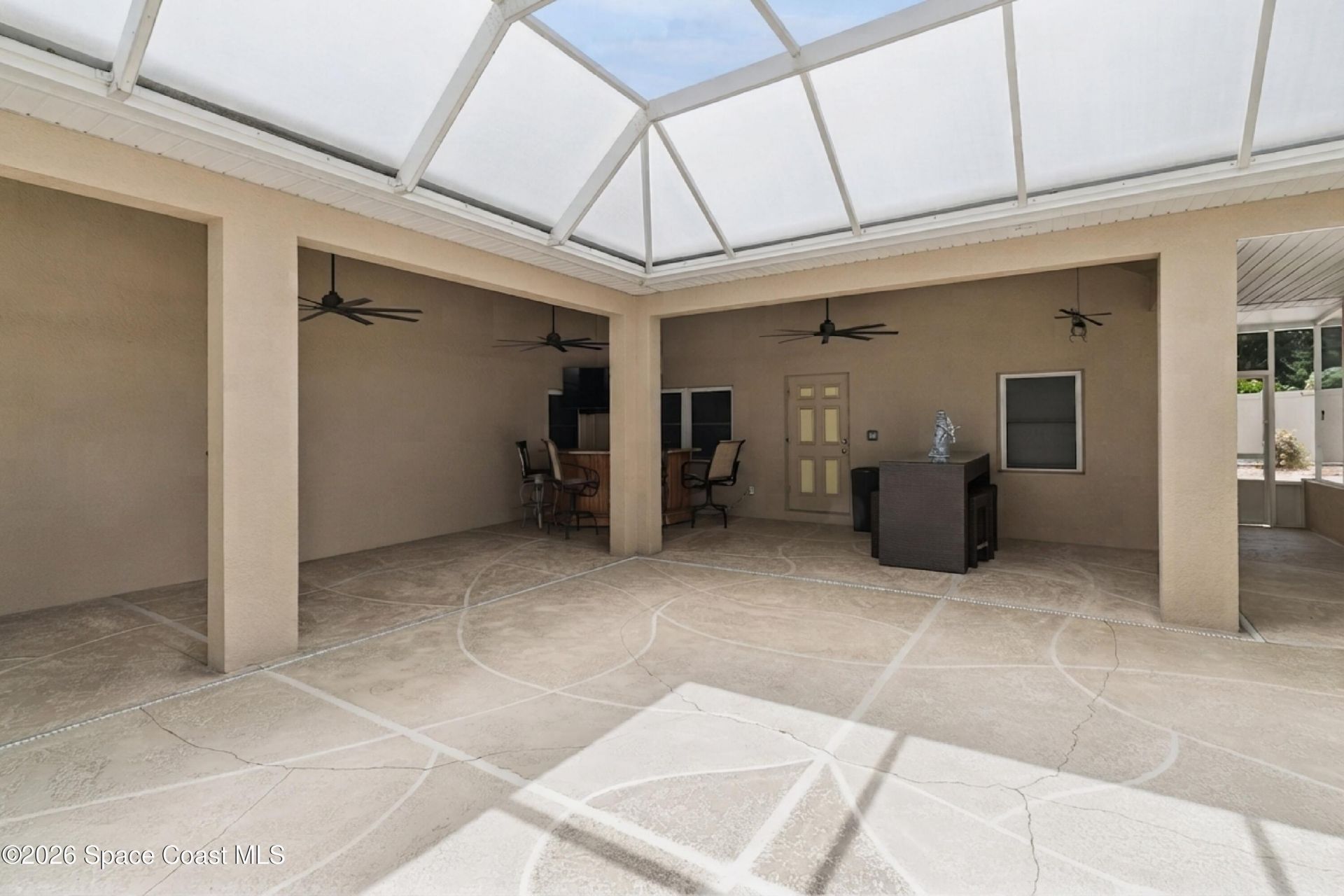 949 N Indian River Drive, Cocoa, FL 32922 Photo