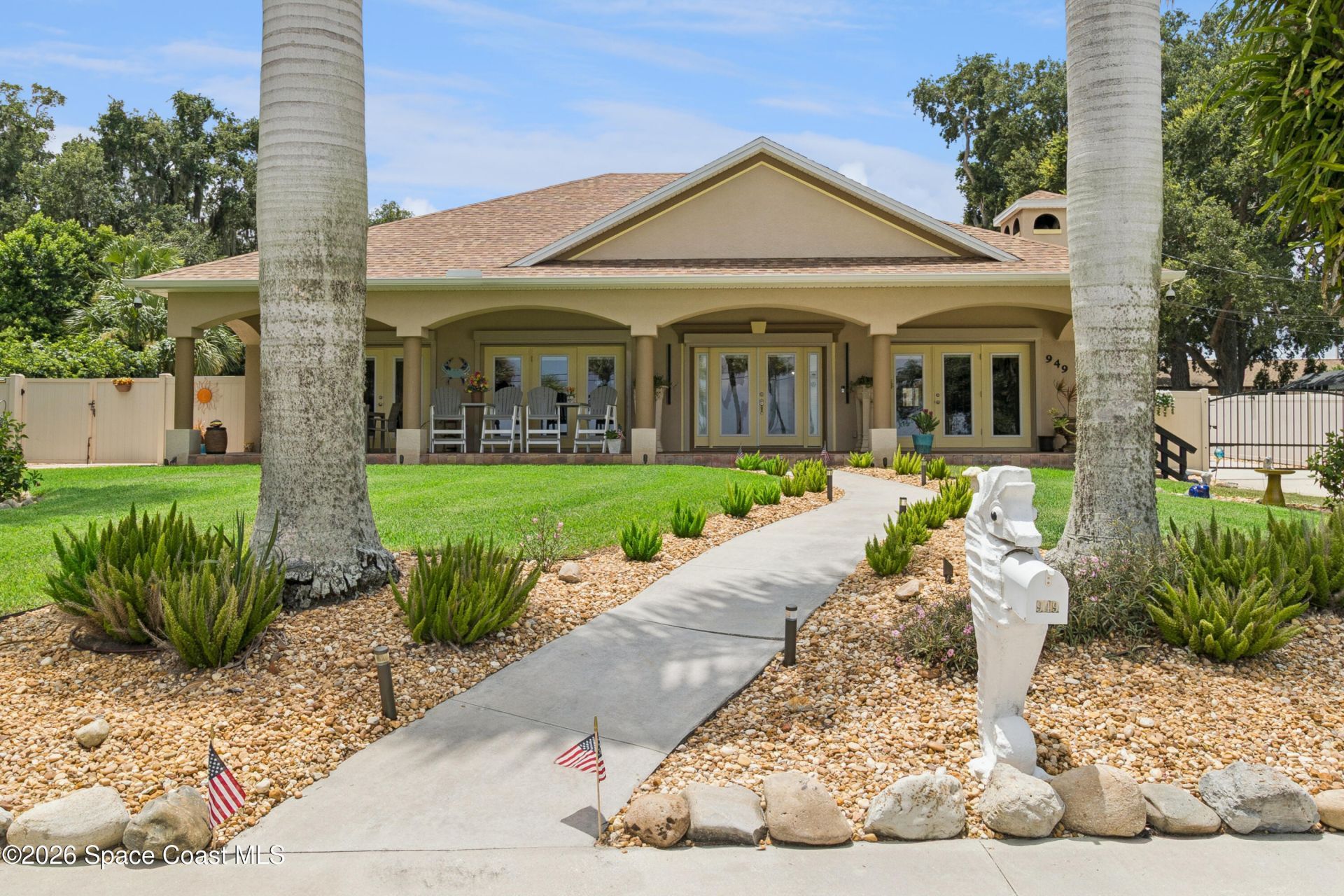 949 N Indian River Drive, Cocoa, FL 32922 Photo