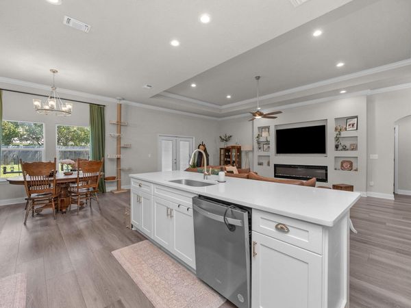 606 Cypress Street, Mary Esther, FL 32569