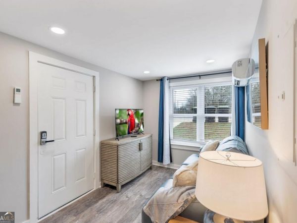 243 Georgia Avenue N, Unit APT C, Bremen, GA 30110
